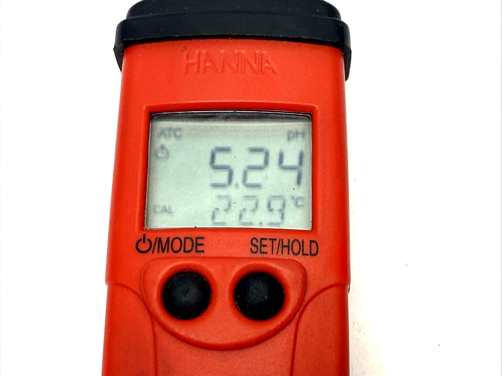 HANNA HI98128 pH/Temperature Tester With 0.01 pH Resolution pHep - Used - Maverick Industrial Sales