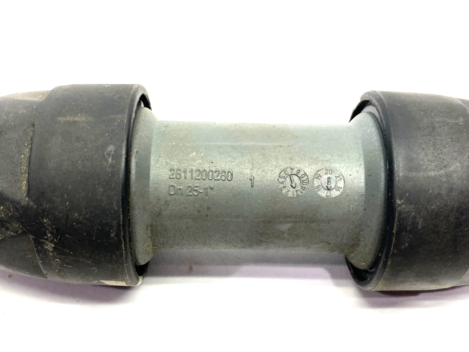 2811 2002 80 | Airnet Equal Socket Union Pipe Fitting DN25 1" LOT OF 2 - Used - Maverick Industrial Sales