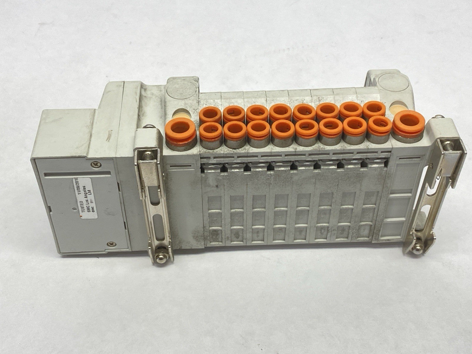 VV5QC11-08N7FD0-D0S | SMC Pneumatic Manifold Assembly 8-Station - Used - Maverick Industrial Sales