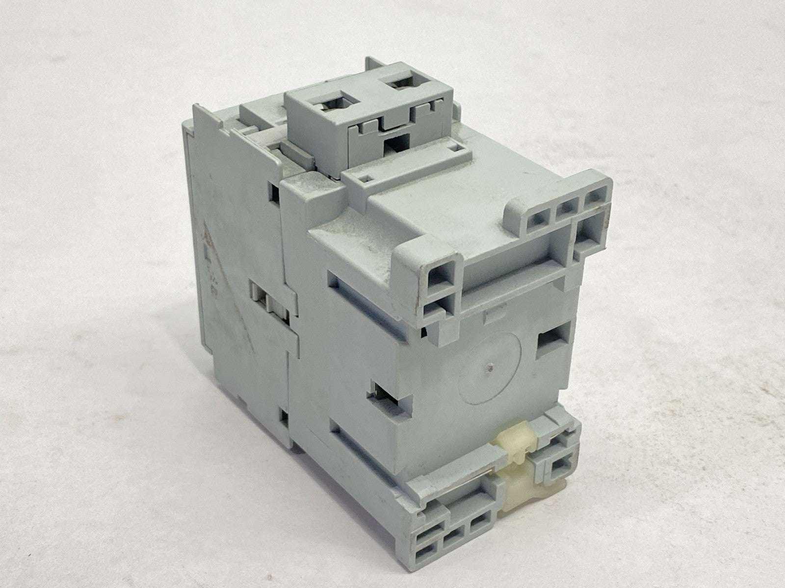 Allen Bradley 700-CF400A Ser A Control Relay 20A 690V 220V/240V Coil - Maverick Industrial Sales