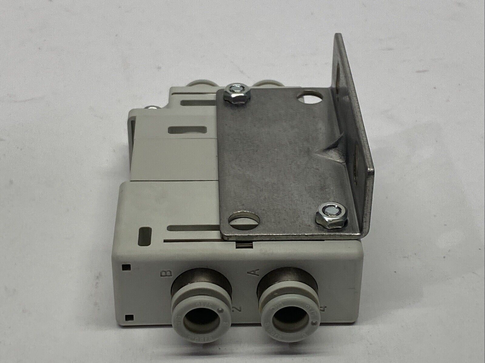 SMC VQ2000-FPG-C8C8-F Double Check Block 4-Way - Maverick Industrial Sales