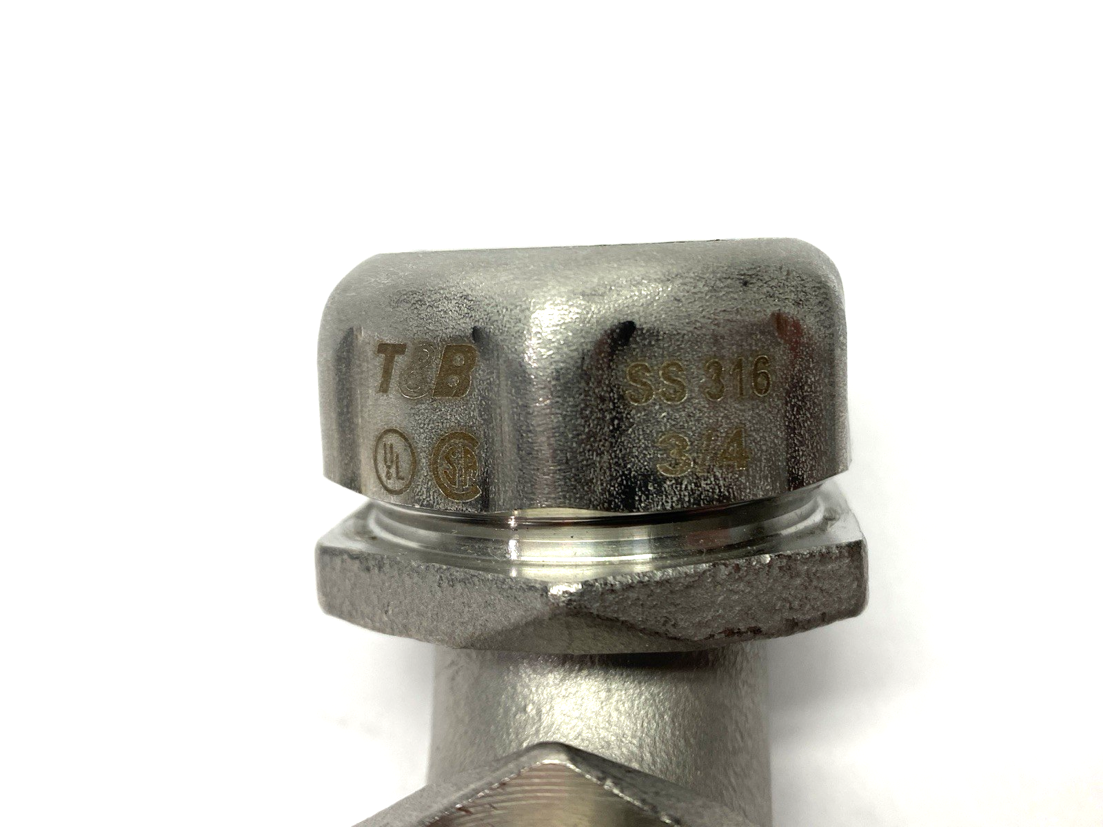5353SST6HT | Thomas & Betts Liquidtight Fitting Right Angle 3/4" - New – Open box - Maverick Industrial Sales