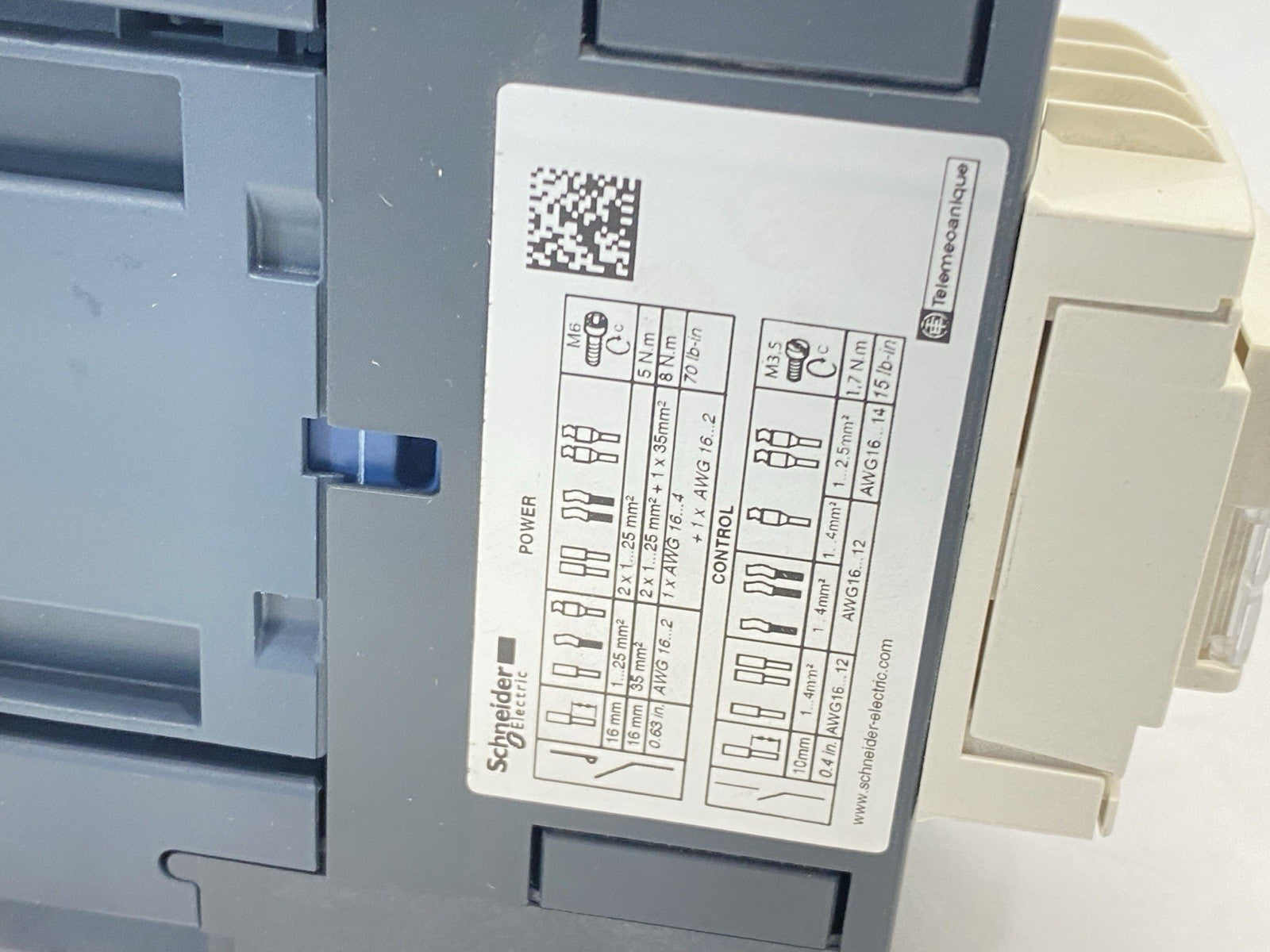 Schneider Electric LC1D40AF7 Contactor 3-Pole 40A 480V 120V Coil - Maverick Industrial Sales