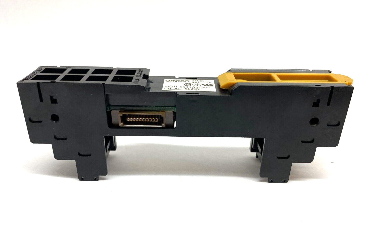 Omron E5ZN-SCT18S-500 Controller Module Terminal Base 18-Pole 24VDC Max - Maverick Industrial Sales