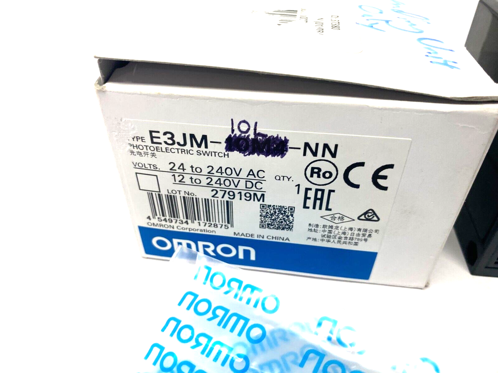 Omron E3JM-10L-NN Through-Beam Photoelectric Switch Sending Unit 24-240VAC - Maverick Industrial Sales