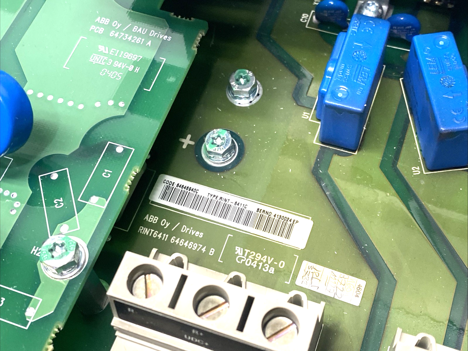 ACS800-01-0040-7 | ABB Drive 36A 3PH 690VAC 0-300Hz - For parts or not working - Maverick Industrial Sales