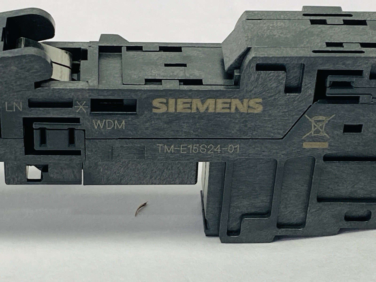 Siemens 6ES7 193-4CB20-0AA0 SIMATIC ET200S Terminal Module BOX OF 5 - Maverick Industrial Sales