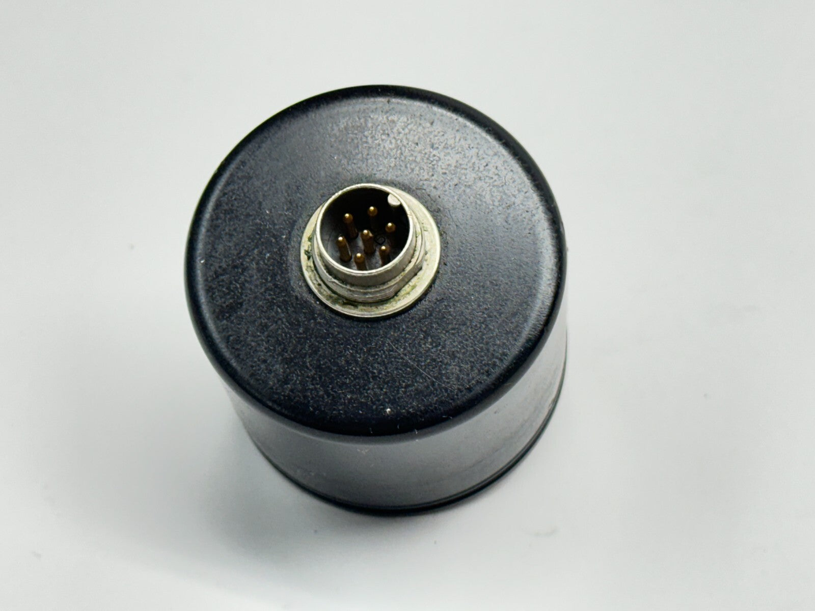 Novotechnik AW Series 7 Pin Rotary Shaft Type Position Sensor 16395G - Maverick Industrial Sales