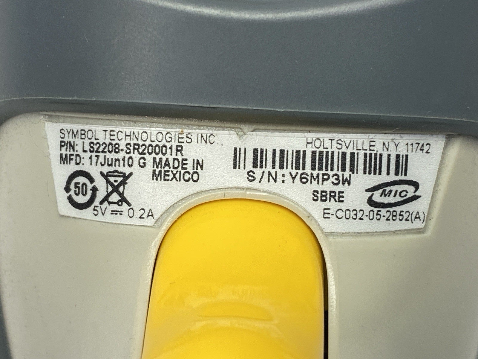 LS2208-SR20001R | Symbol Barcode Scanner w/ CBA-R01-S07PAR Cable - Used - Maverick Industrial Sales