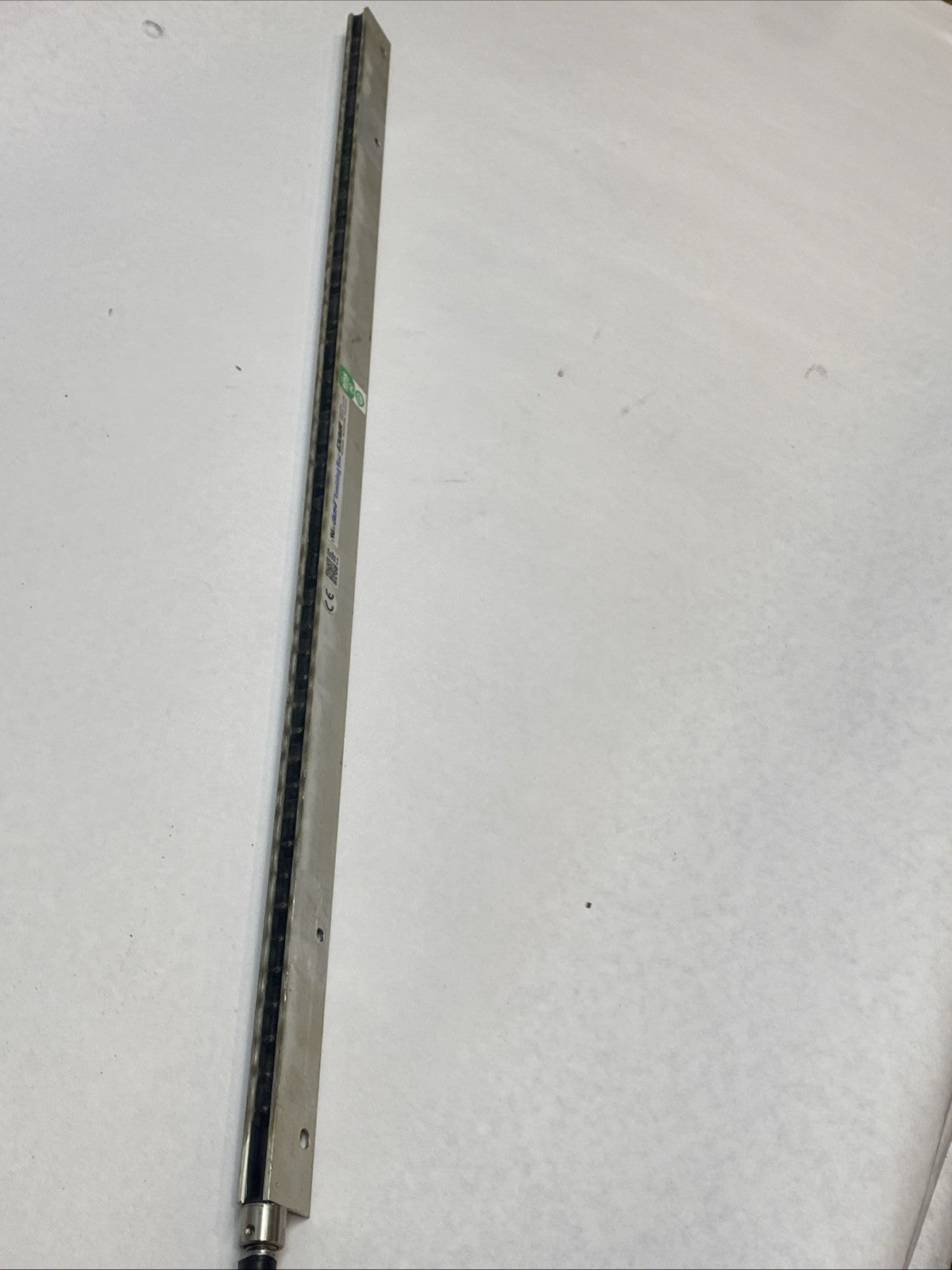 Gen4 | EXAIR Ionizing Bar 24" Static Eliminator 5 kV Shielded Cable - For parts or not working - Maverick Industrial Sales