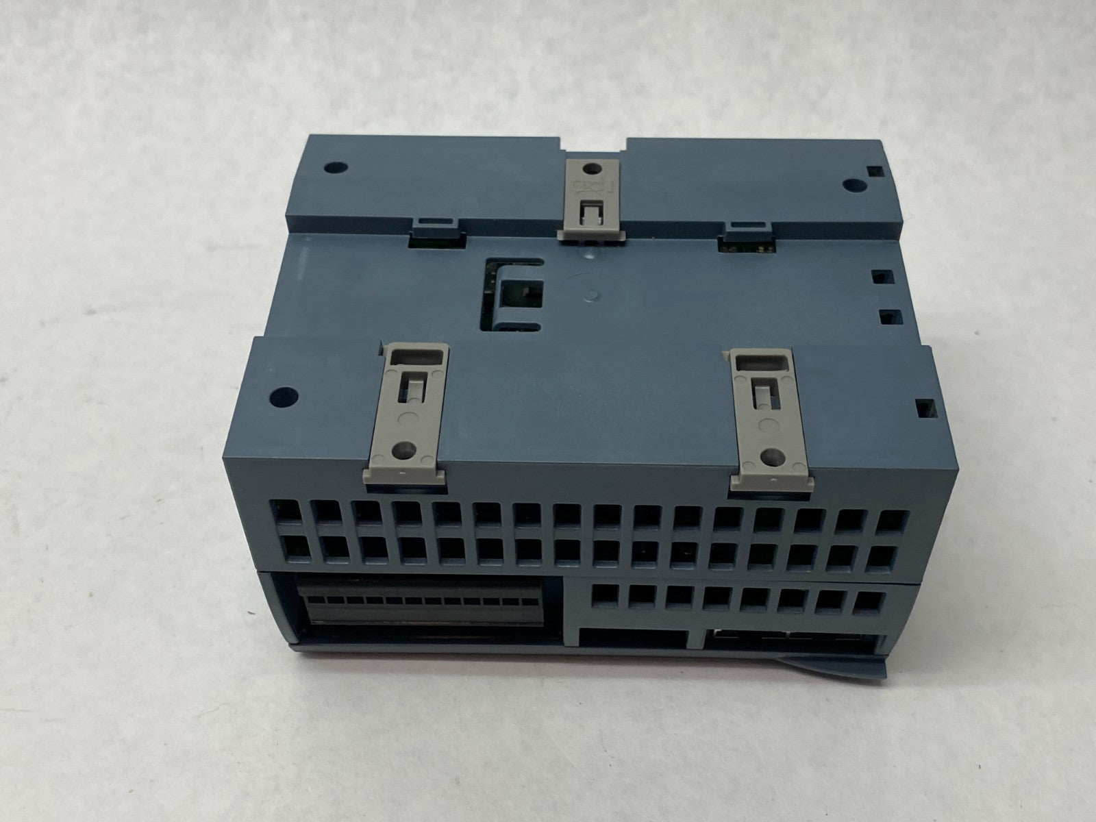 Siemens 6ES7 215-1AG40-0XB0 SIMATIC S7-1200 Compact CPU Module 1215C DC/DC/DC - Maverick Industrial Sales