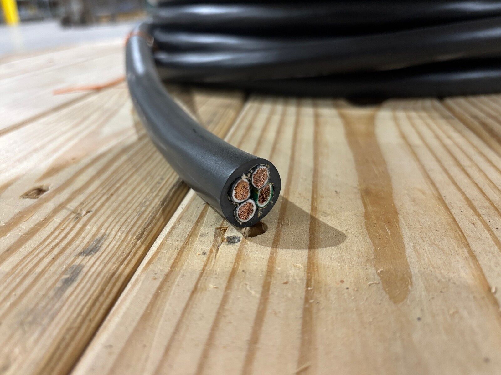 LAPP 220604 Cable OLFLEX TRAY II 4G16 6/4C 86 FT 4C 6 AWG Black - Maverick Industrial Sales