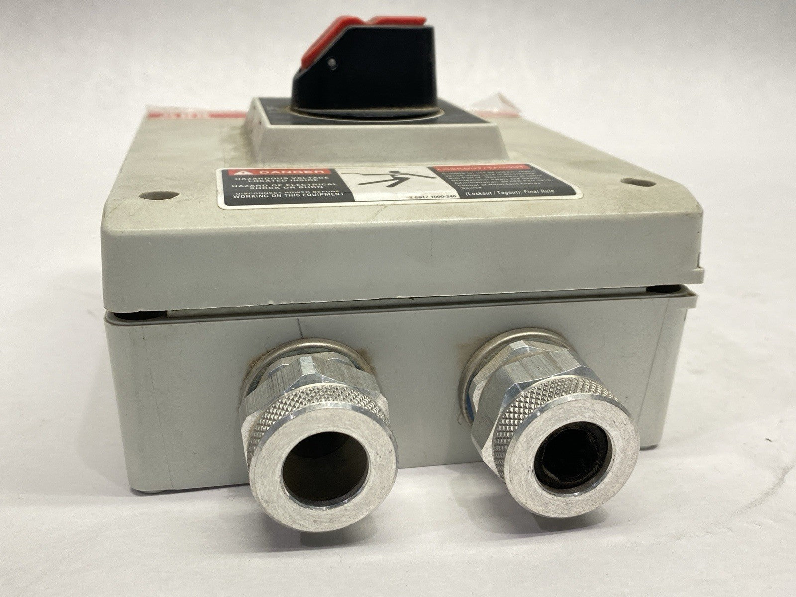 NF16E-3PBJB | ABB Enclosed Non-Fused Disconnect Switch 16A 3P 600VAC - Used - Maverick Industrial Sales