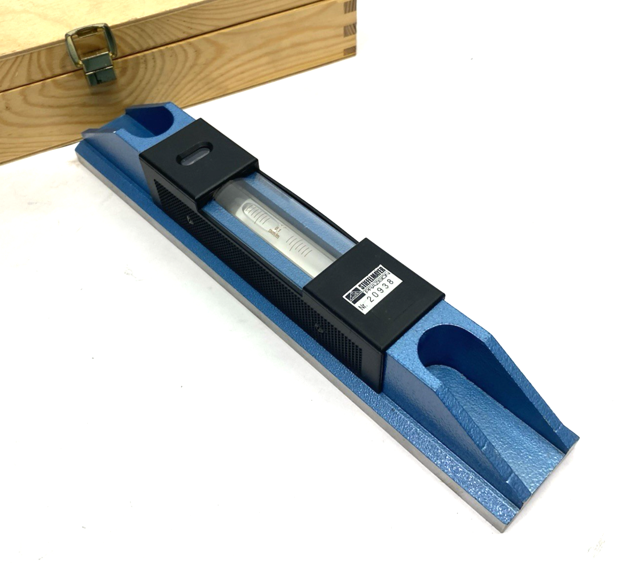 Hoffmann Group 468800 300/2 Shaft Spirit Level Base Length×Accuracy: 300/2 mm - Maverick Industrial Sales