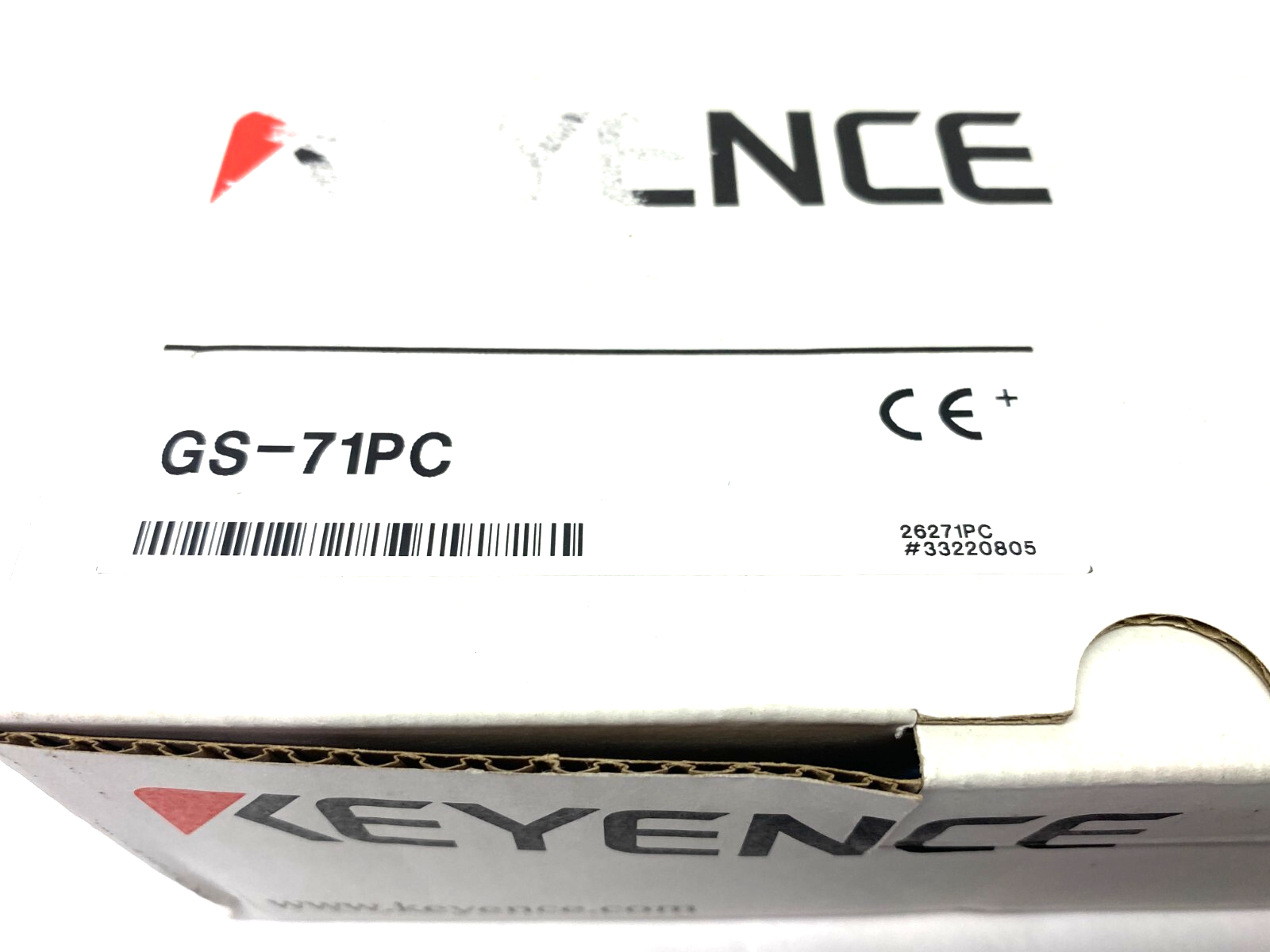 Keyence GS-71PC Power-to-Lock Safety Interlock Switch PNP M12 Connector - Maverick Industrial Sales