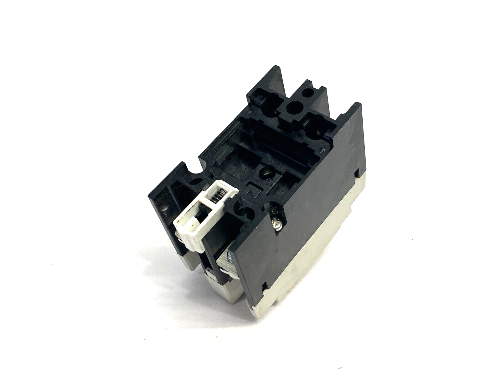 Mitsubishi NV30-FAU No-Fuse Circuit Breaker 2-Pole LN331R573Y04 - Maverick Industrial Sales