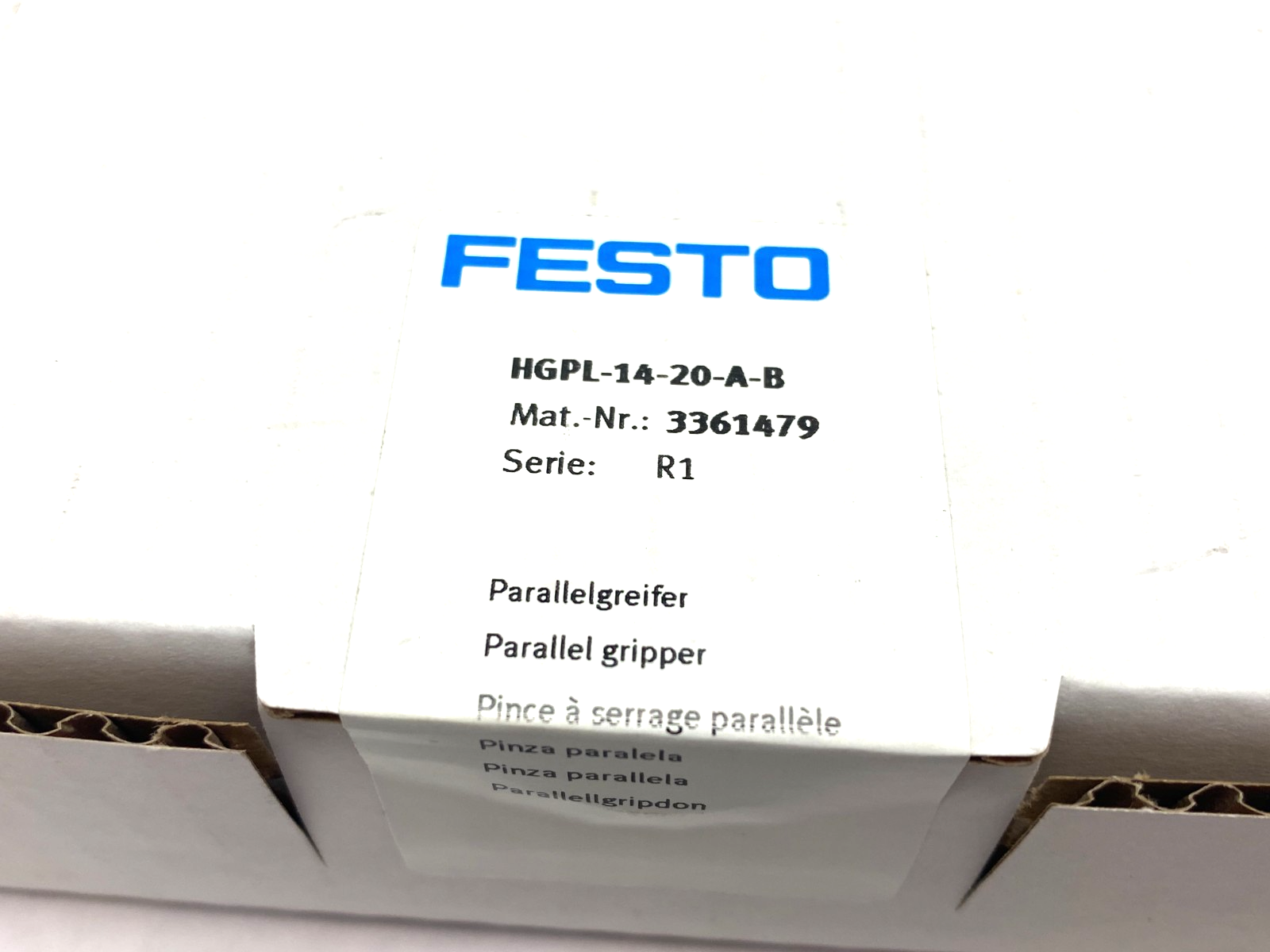 Festo HGPL-14-20-A-B Parallel Gripper 20mm Stroke Per Jaw 3361479 - Maverick Industrial Sales
