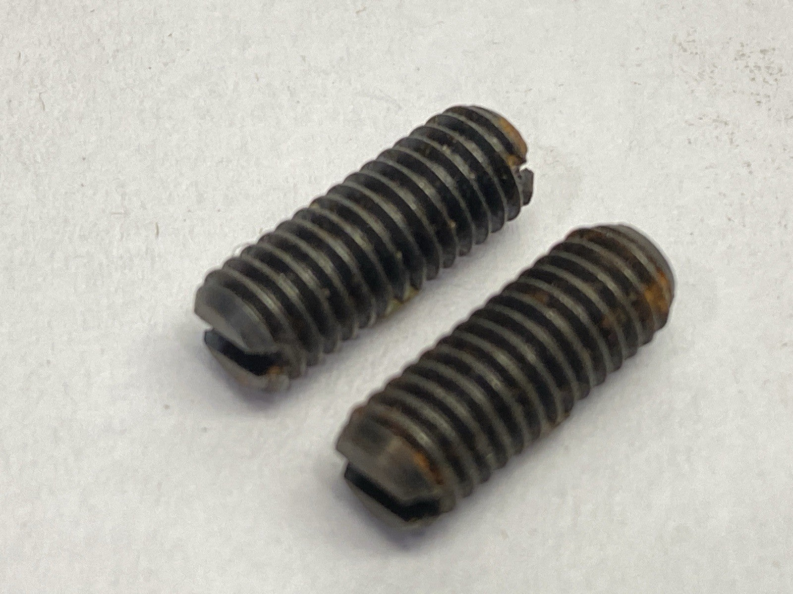 B52 | Vlier Ball Plunger #10-32 1.5 - 3 lbs. End Force LOT OF 2 - Used - Maverick Industrial Sales
