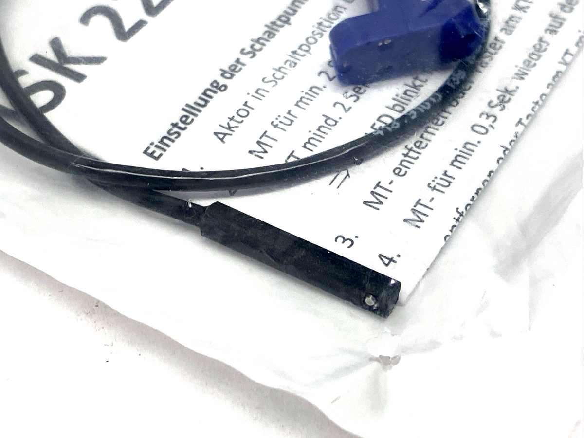 MMS22-SPI1M8 | Schunk Programmable Magnetic Switch MMS 22-PI1-S-M8-PNP 301160 - New - Maverick Industrial Sales
