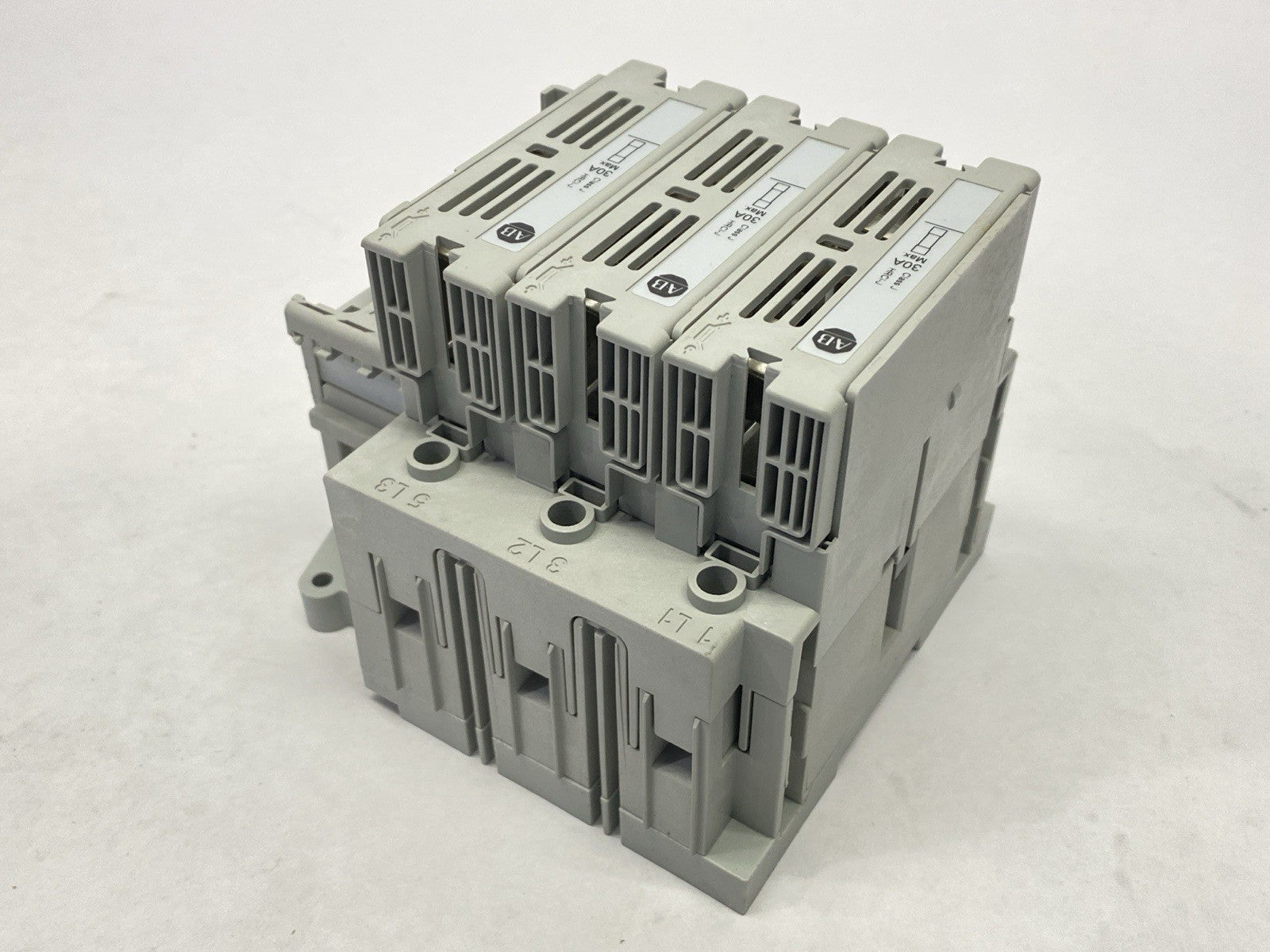 194R-J30-1753S | Allen Bradley Ser A Fusible Disconnect Switch 3-Pole 30A - New – Open box - Maverick Industrial Sales