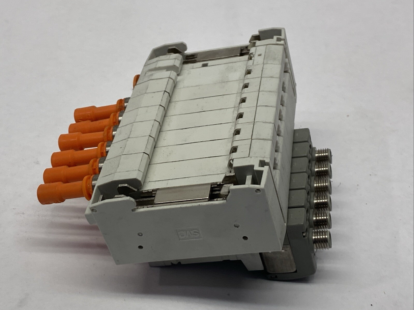 SMC SS5Y3-60-06U Cassette Style Manifold 6 Station w/ SY3140-5WOZ Solenoid Valve - Maverick Industrial Sales