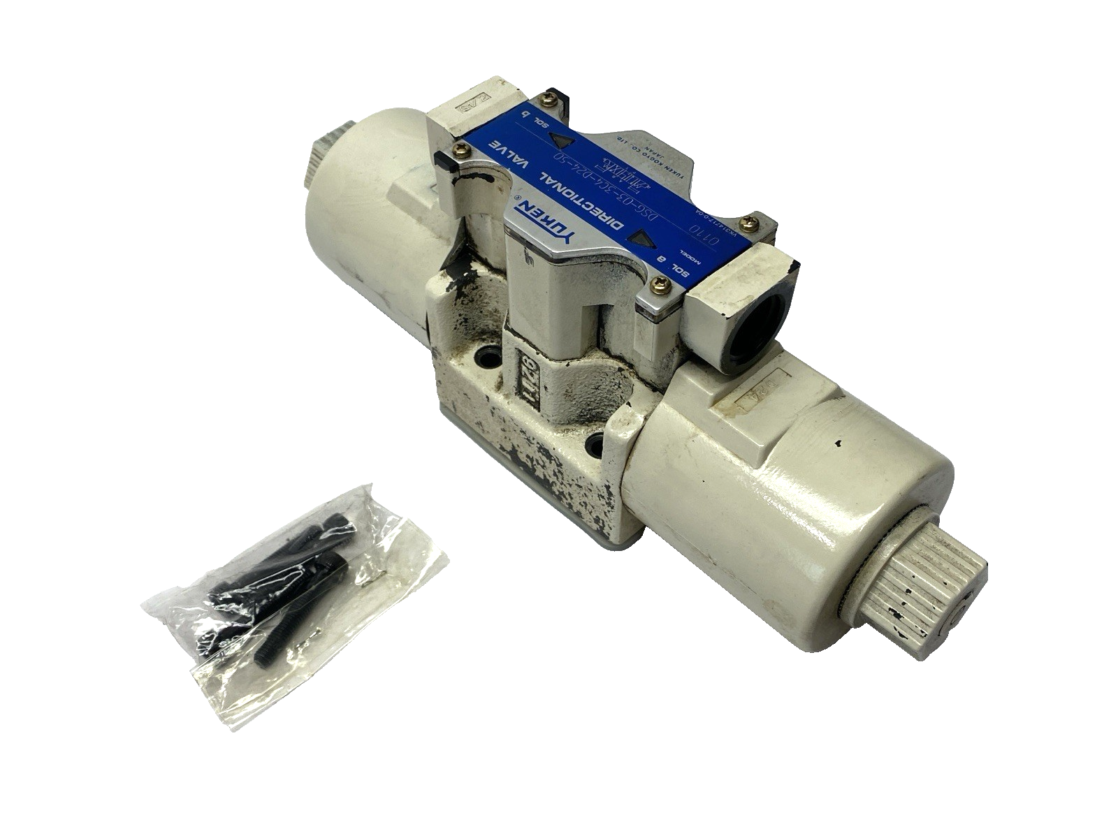 DSG-03-3C4-D24-50 | Yuken Hydraulic Directional Control Valve 31.5MPa SHELFWARE - New – Open box - Maverick Industrial Sales
