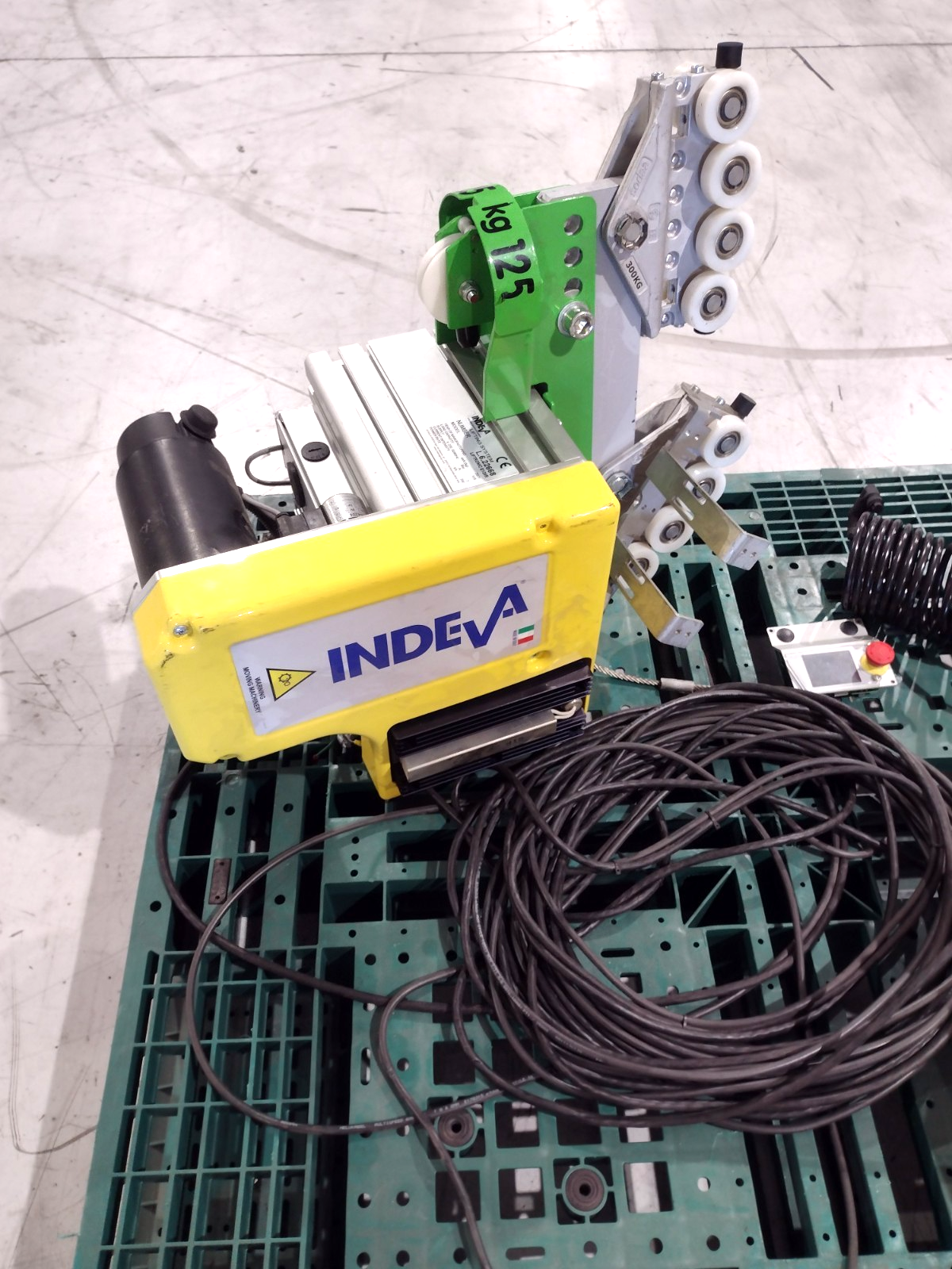 INDEVA Lifting System L.6.22668 Liftronic E125R 125kg 230V - Maverick Industrial Sales