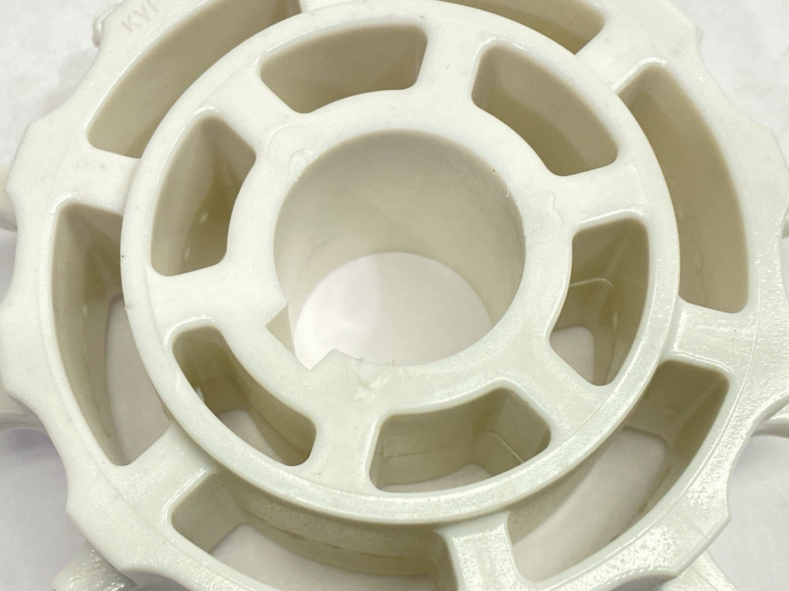 VAMIC KVP KS101210R | CRS Chain Sprocket 12 Teeth 3.87" Pitch- New – Open box - Maverick Industrial Sales