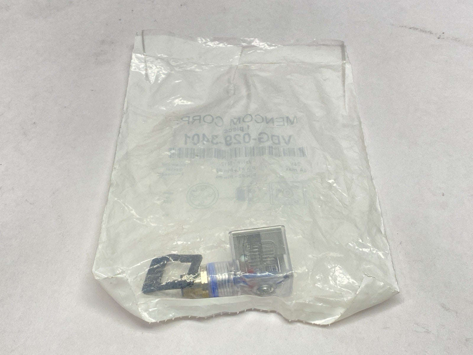 VDG-029-3401 | Mencom Solenoid Valve Adapter M12 4A 24V - New - Maverick Industrial Sales