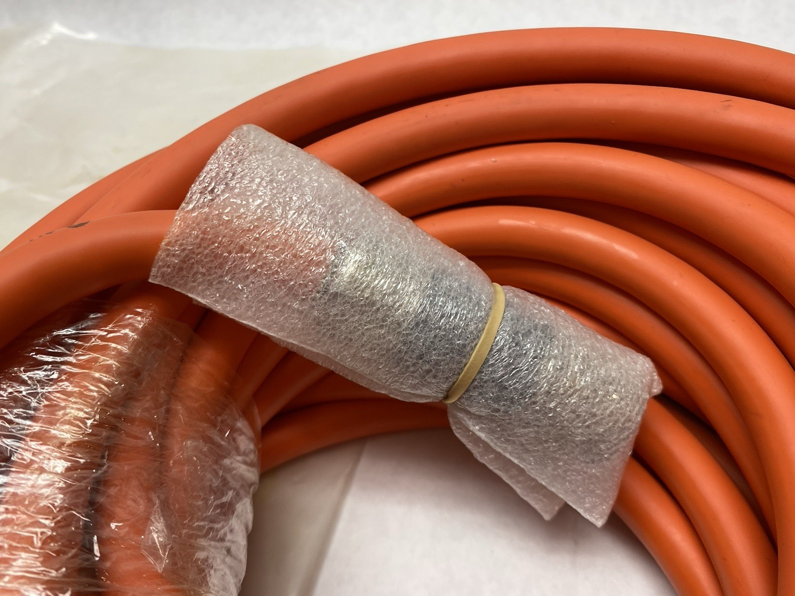 2090-CSWM1DF-14AA15 | Allen Bradley Ser. B Kinetix Smartlink Single Cable Non-Flex - New Other - Maverick Industrial Sales