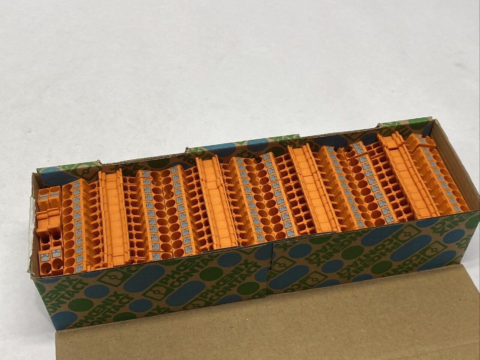 Phoenix Contact PTS 2,5 OG Feed-Through Terminal Block 1037086 LOT OF 50 - Maverick Industrial Sales