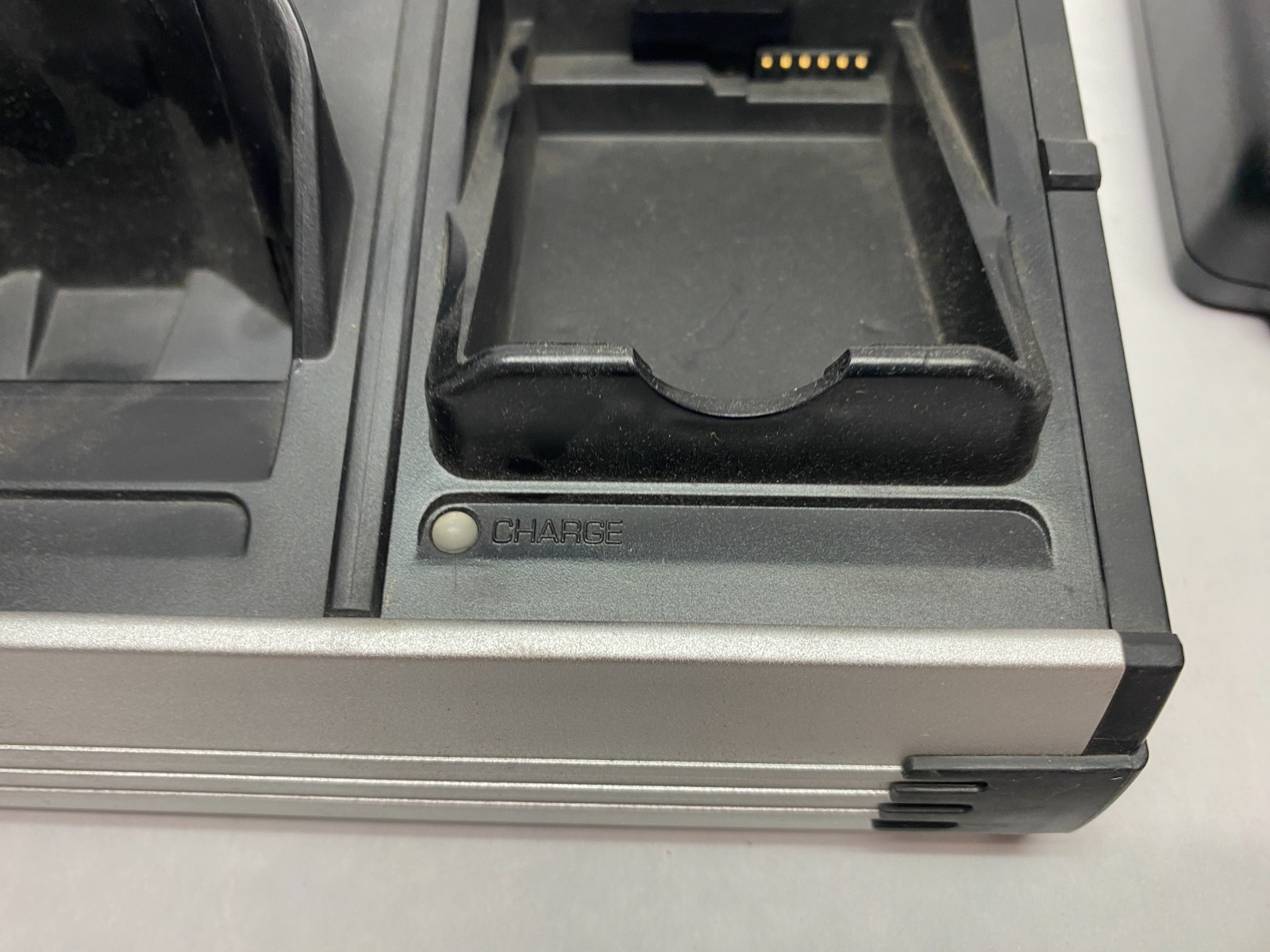 Siemens 6GT2003-0FB00 SIMATIC RF160B Docking Charger Station - Maverick Industrial Sales