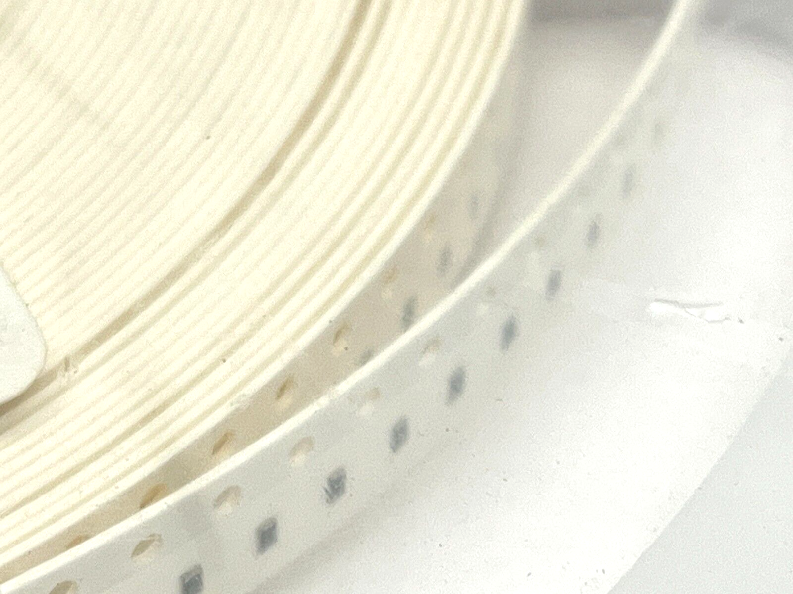 Yageo RC0603FR-0751KL Chip Resistor 51 kOhms ±1% 0.1W 1/10W LOT OF 3300 - Maverick Industrial Sales