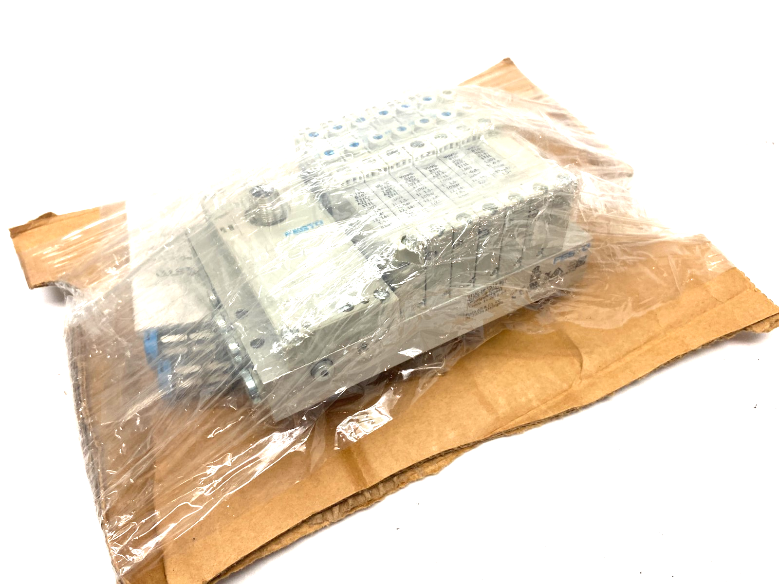 Festo VTUG-10-VRLK-B1T-Q10B-UB-QH4SU-4KQH6JQH6JQH6L Valve Man. Terminal 573606 - Maverick Industrial Sales