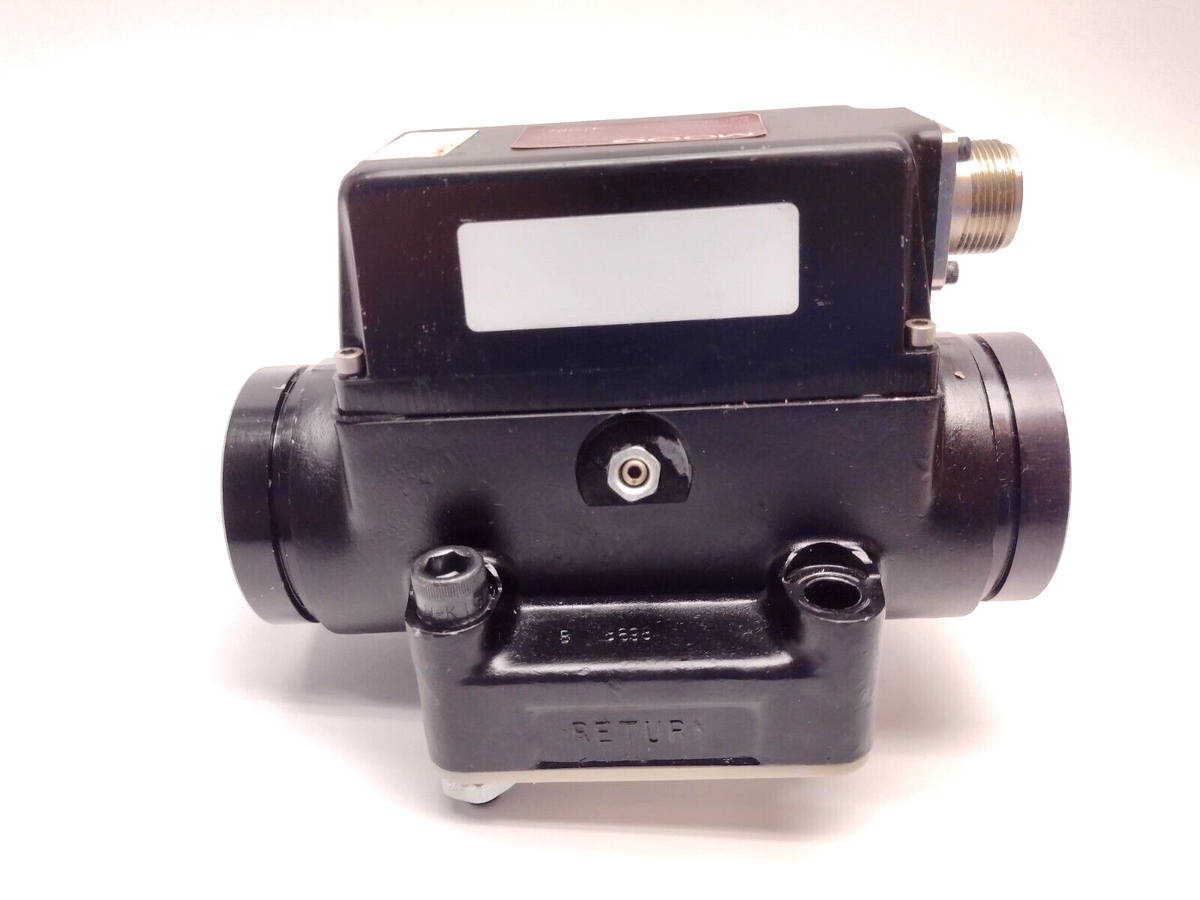 072-F162 | Moog Servo Valve 72 Series S22FOFM4VBH 3000 PSI - Used - Maverick Industrial Sales