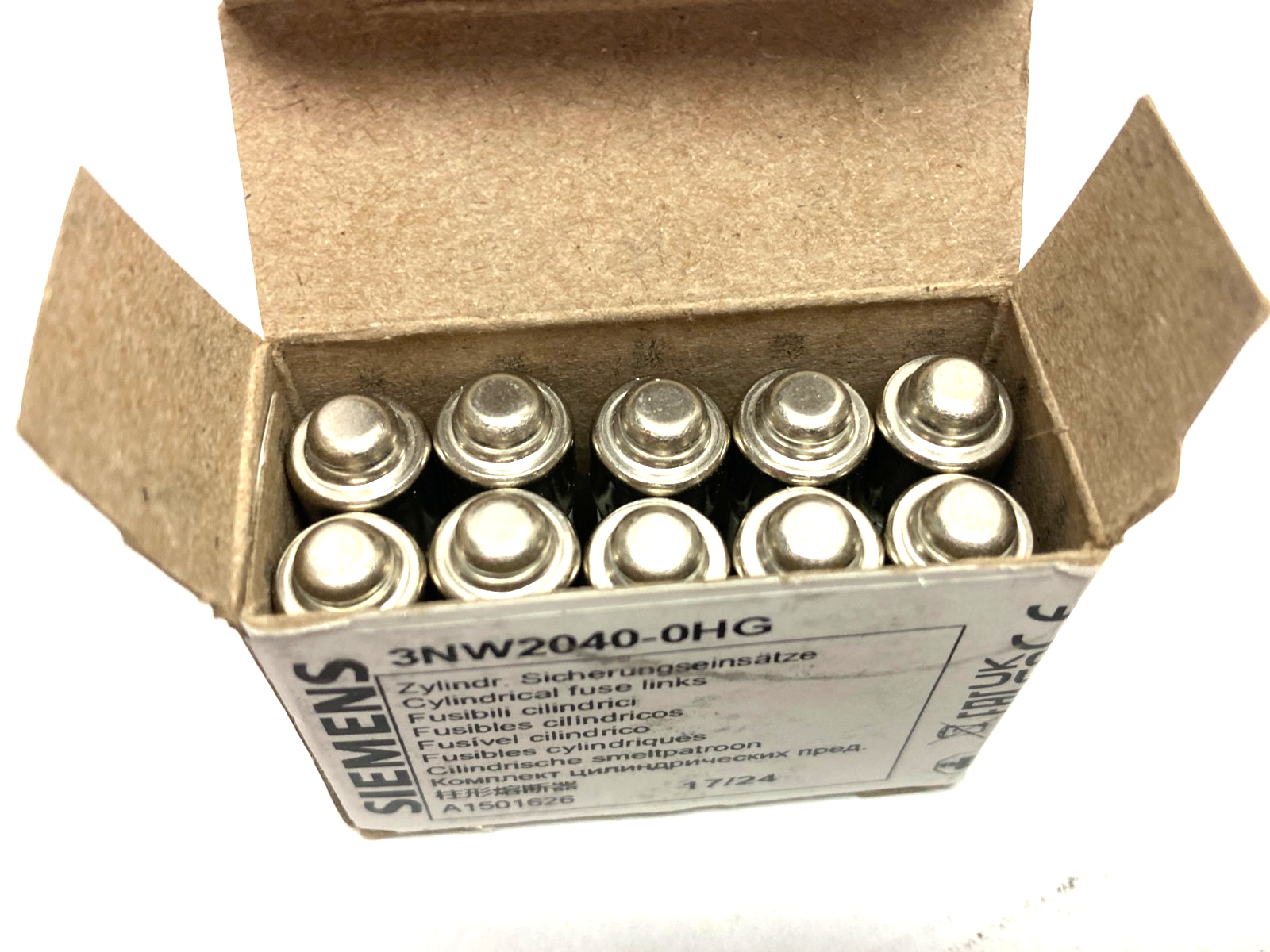 Siemens 3NW2040-0HG SENTRON Cylindrical Fuse, Slow-Blow, 4A, BOX OF 10 - Maverick Industrial Sales