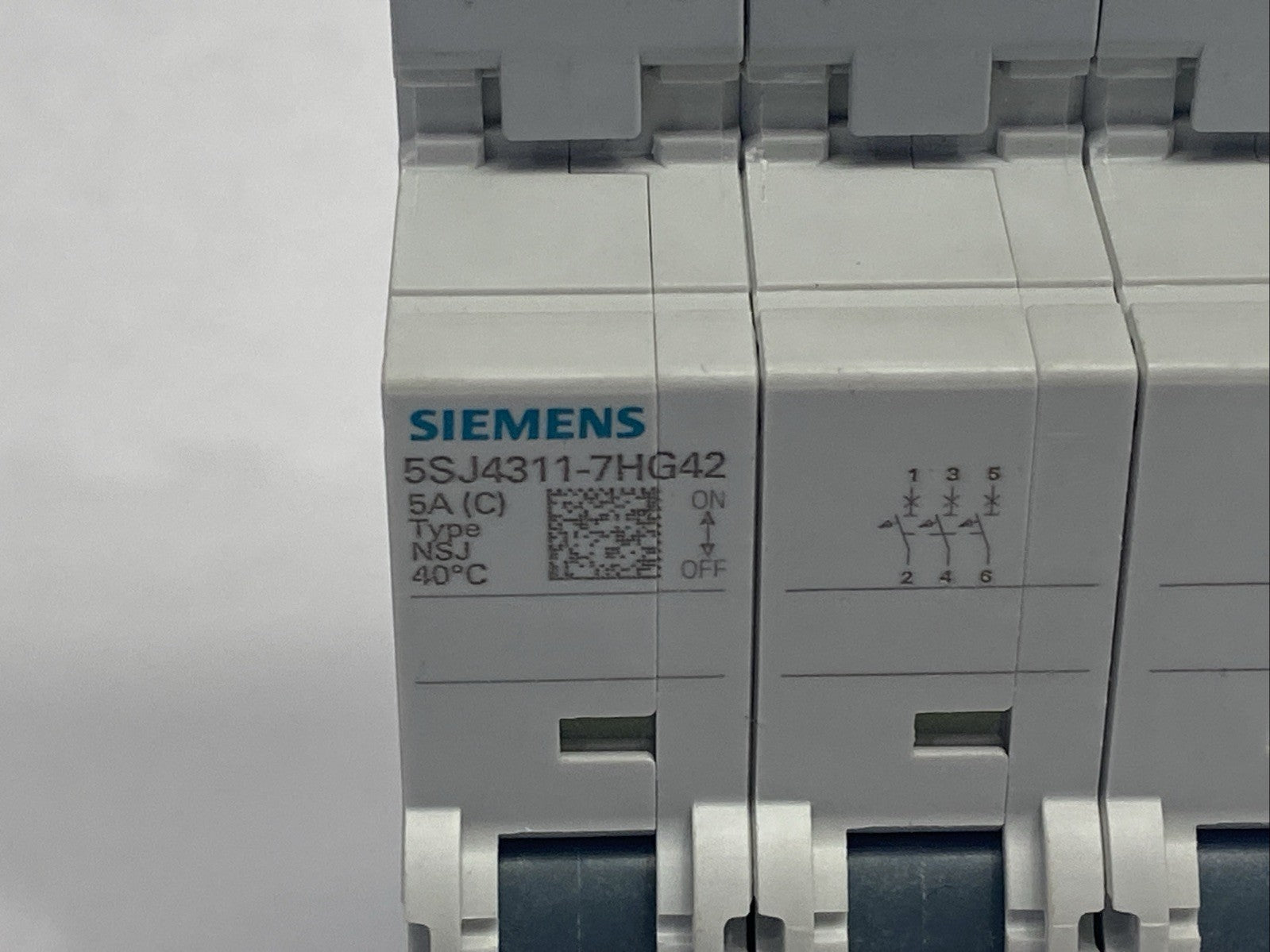5SJ4311-7HG42 | Siemens Circuit breaker 10kA, 3-Pole, C Trip, 5A - Used - Maverick Industrial Sales