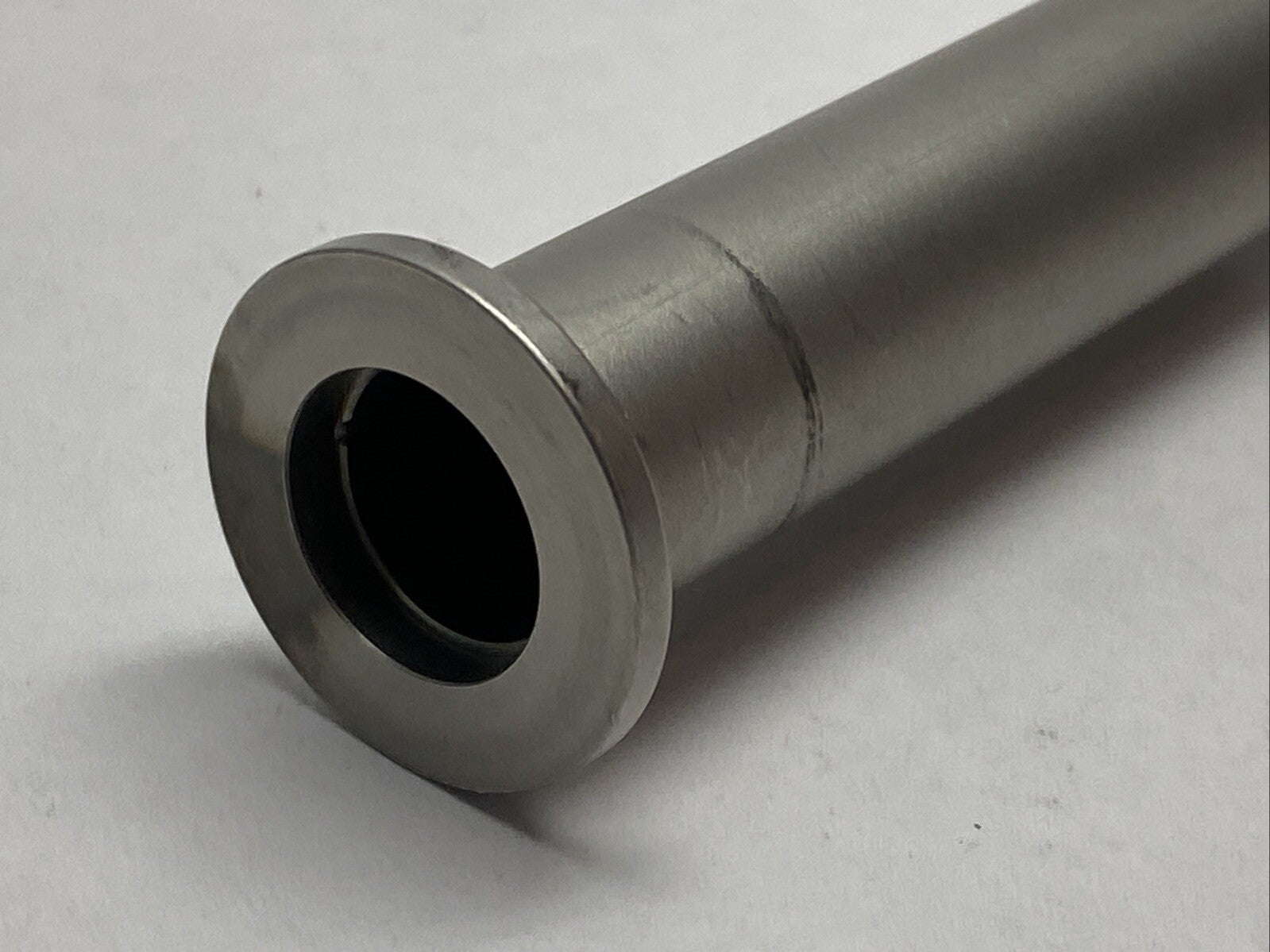 Scanlab 846993261-R01 High Vacuum Tubing 1.4301 / DN16x715,5 11809 - Maverick Industrial Sales