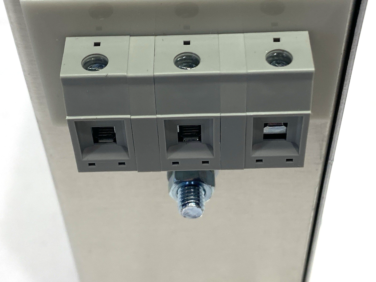 Schaffner FN258-16-29 Power Line AC Filter 3-Phase 275V 50/60Hz - Maverick Industrial Sales