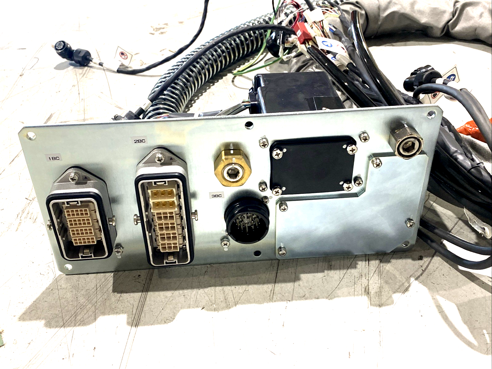 Yaskawa 171667-1 Motoman Wiring Harness, Internal, Main, MA2010, MH24/MH24-10 - Maverick Industrial Sales