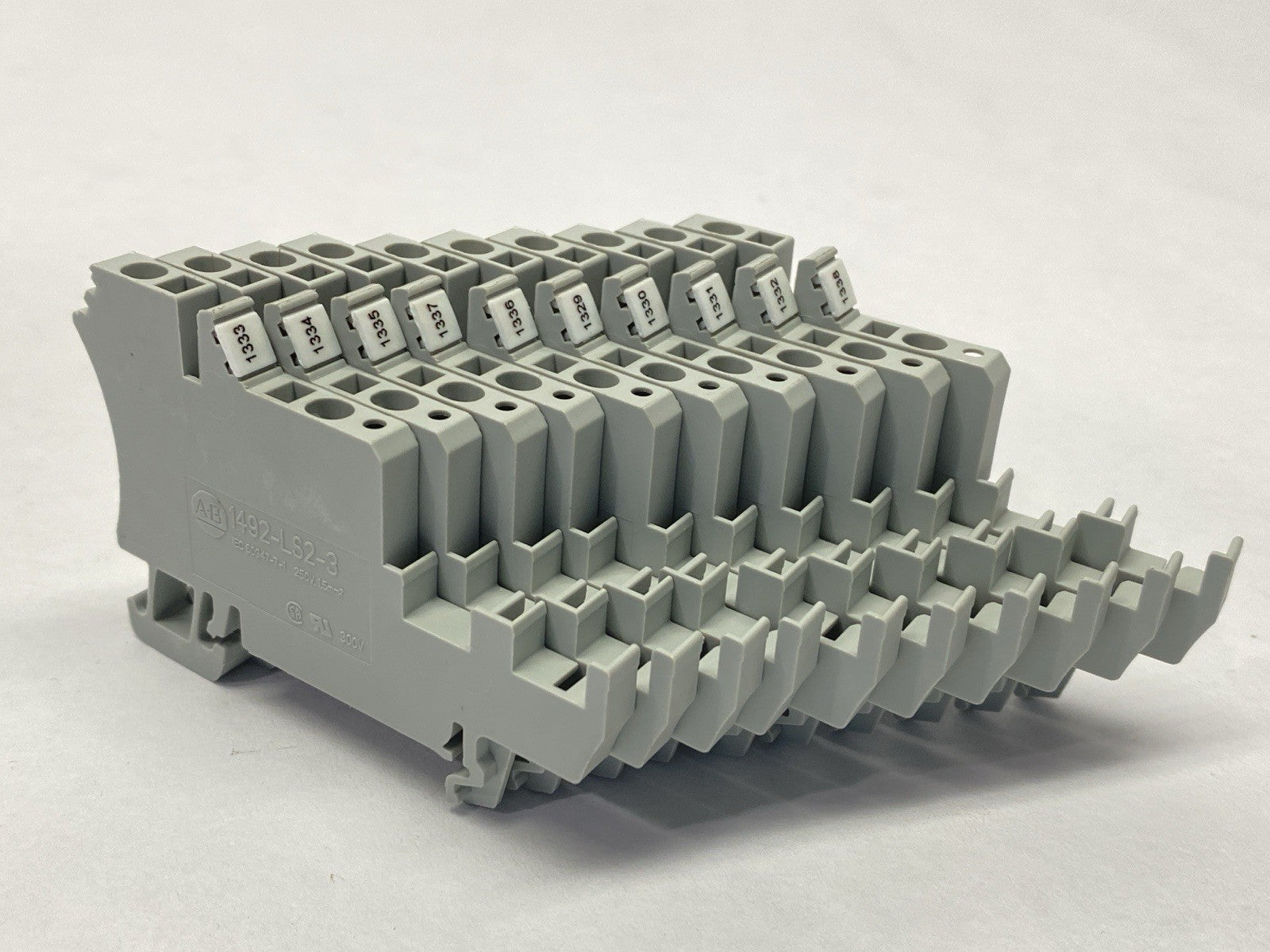 1492-LS2-3 | Allen Bradley IEC Sensor Terminal Block LOT OF 10 - Used - Maverick Industrial Sales