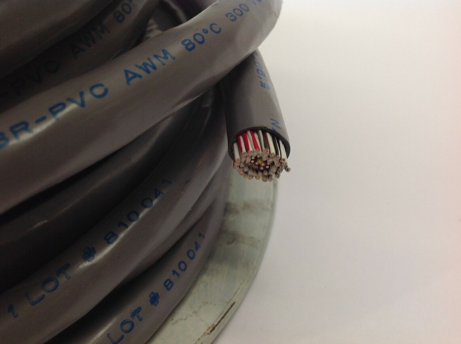 5199/60 | Alpha Wire XTRA-Guard 22AWG 60 Conductor Wire 75'ft Spool - New - Maverick Industrial Sales