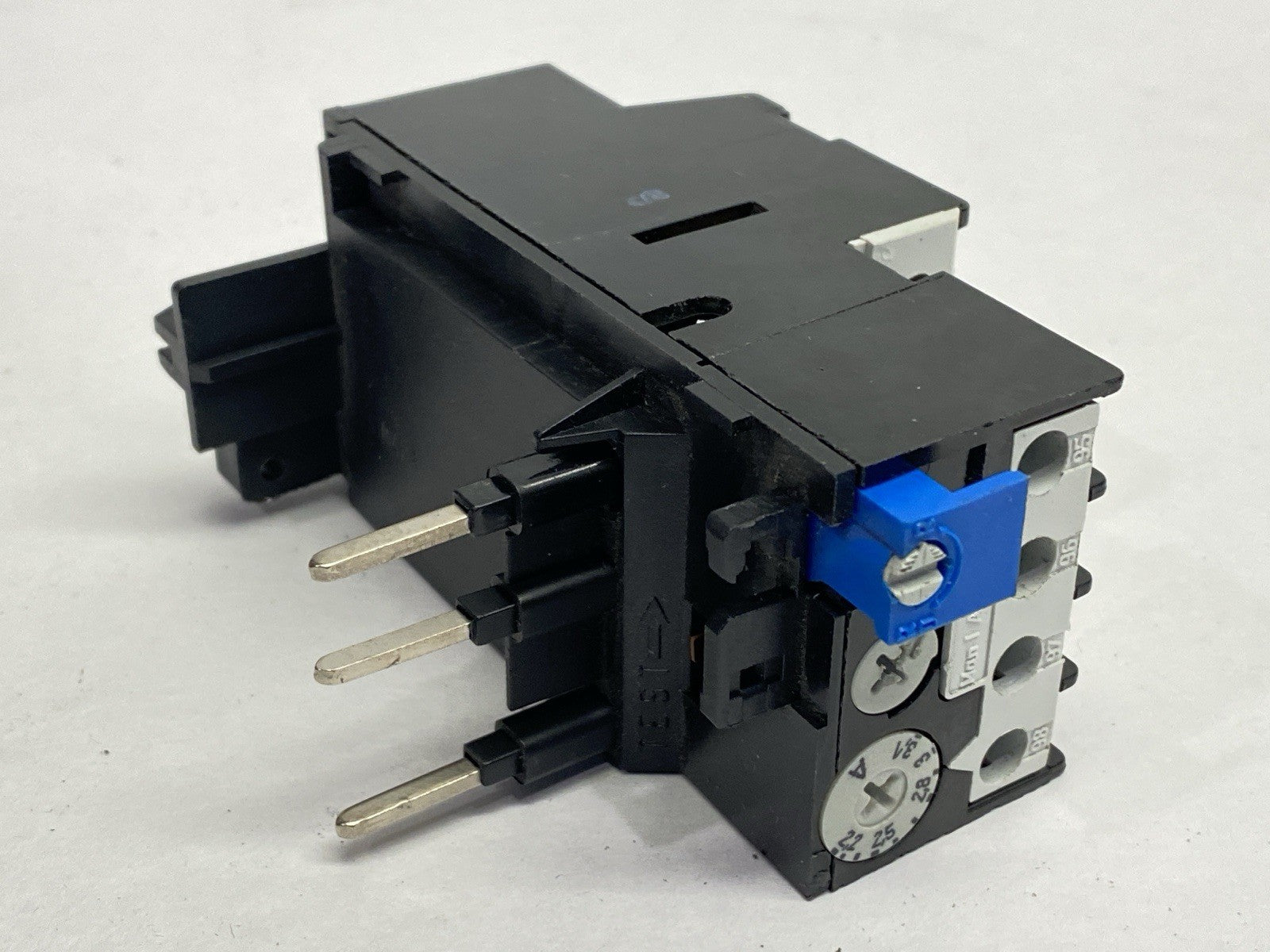 C316FNA3J | Cutler Hammer Ser A2 Thermal Overload Relay 2.2-3.1A 690V - Used - Maverick Industrial Sales