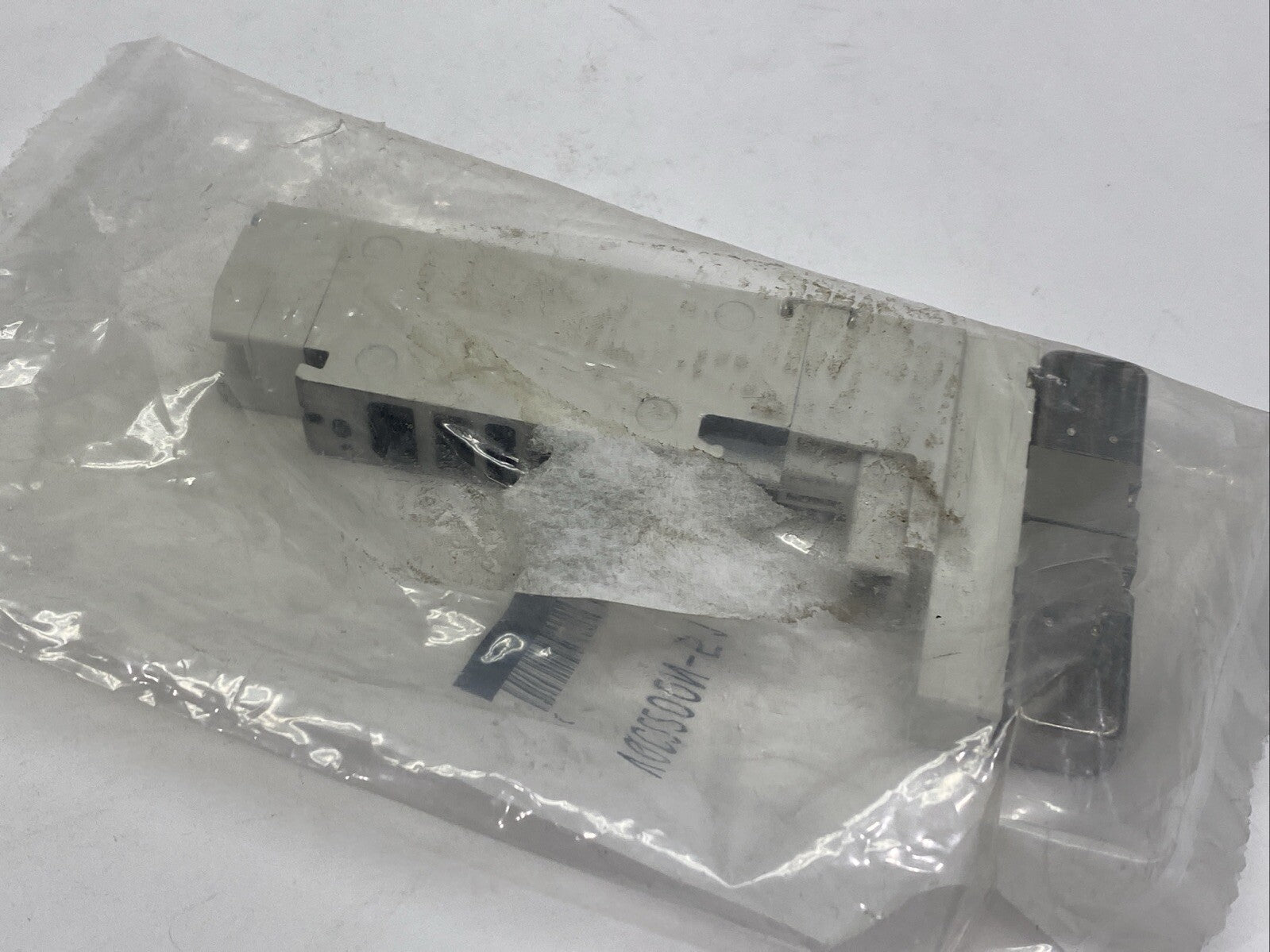 SMC VQC2200N-51 Pneumatic Double Solenoid Valve 5-Port 1/4" NPT - Maverick Industrial Sales