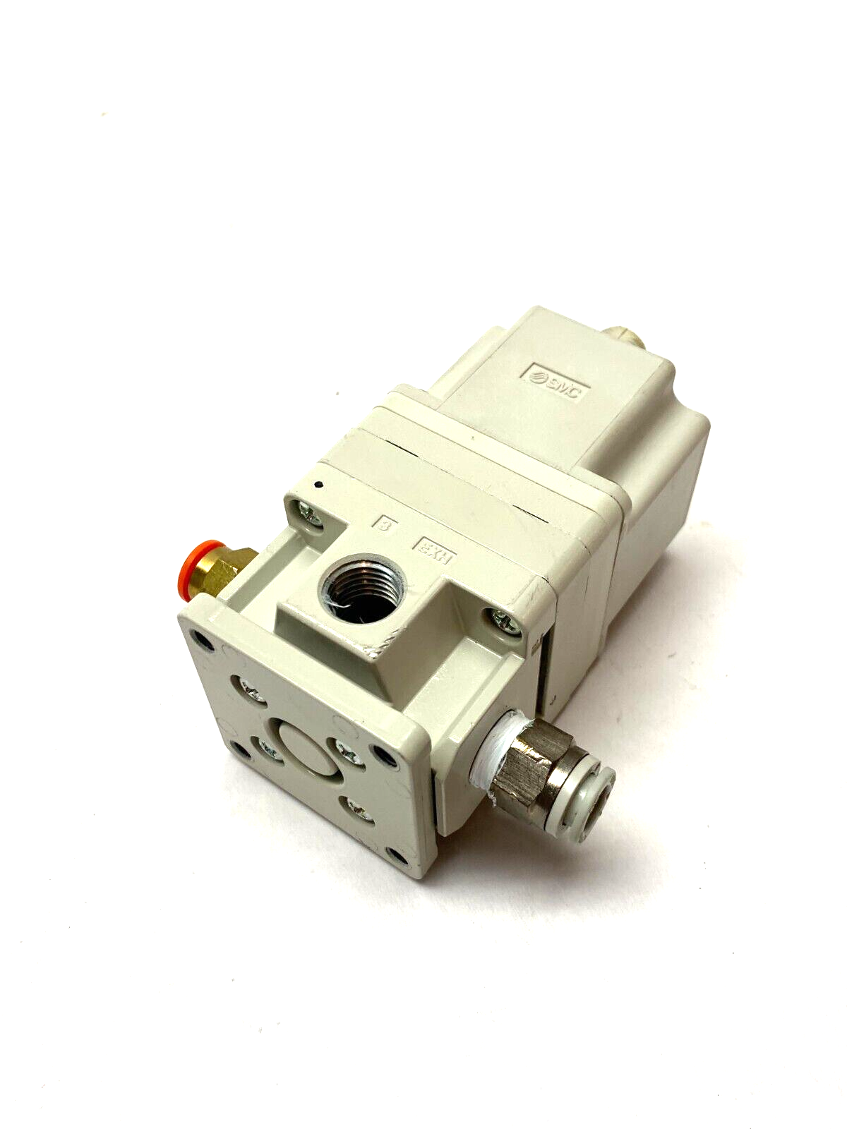 SMC ITV2030-04N2CL4 Electro-Pneumatic Regulator 0.7~70psi Output - Maverick Industrial Sales
