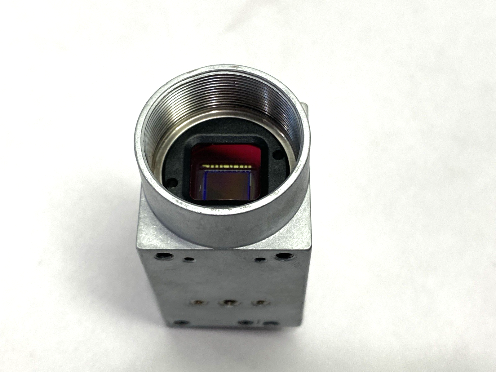 Basler acA1600-20gc Industrial Machine Vision Camera 2MP GigE - Maverick Industrial Sales