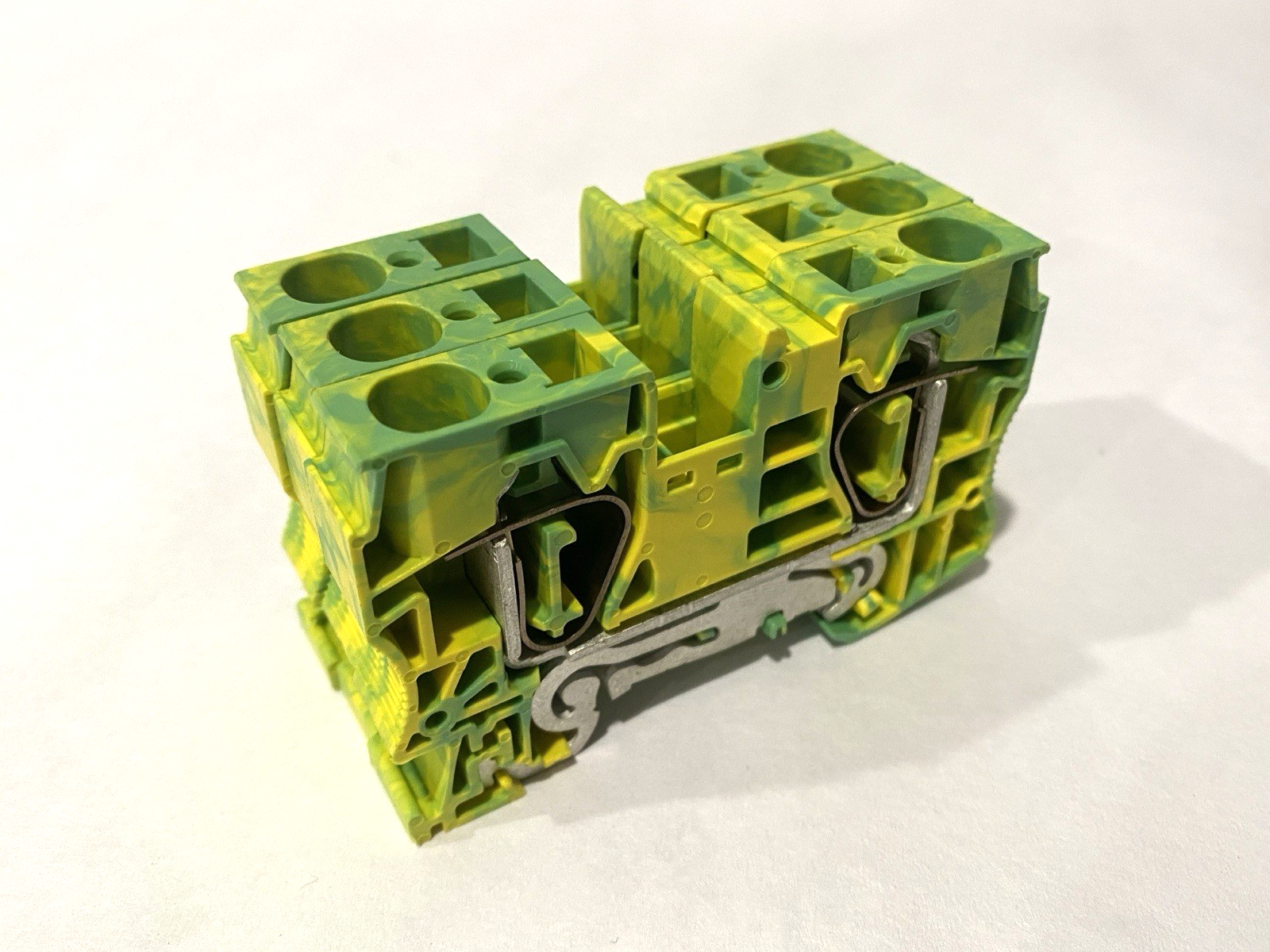 ST 16-PE | Phoenix Contact Protective Conductor Terminal Block 3036165 LOT OF 3 - Used - Maverick Industrial Sales