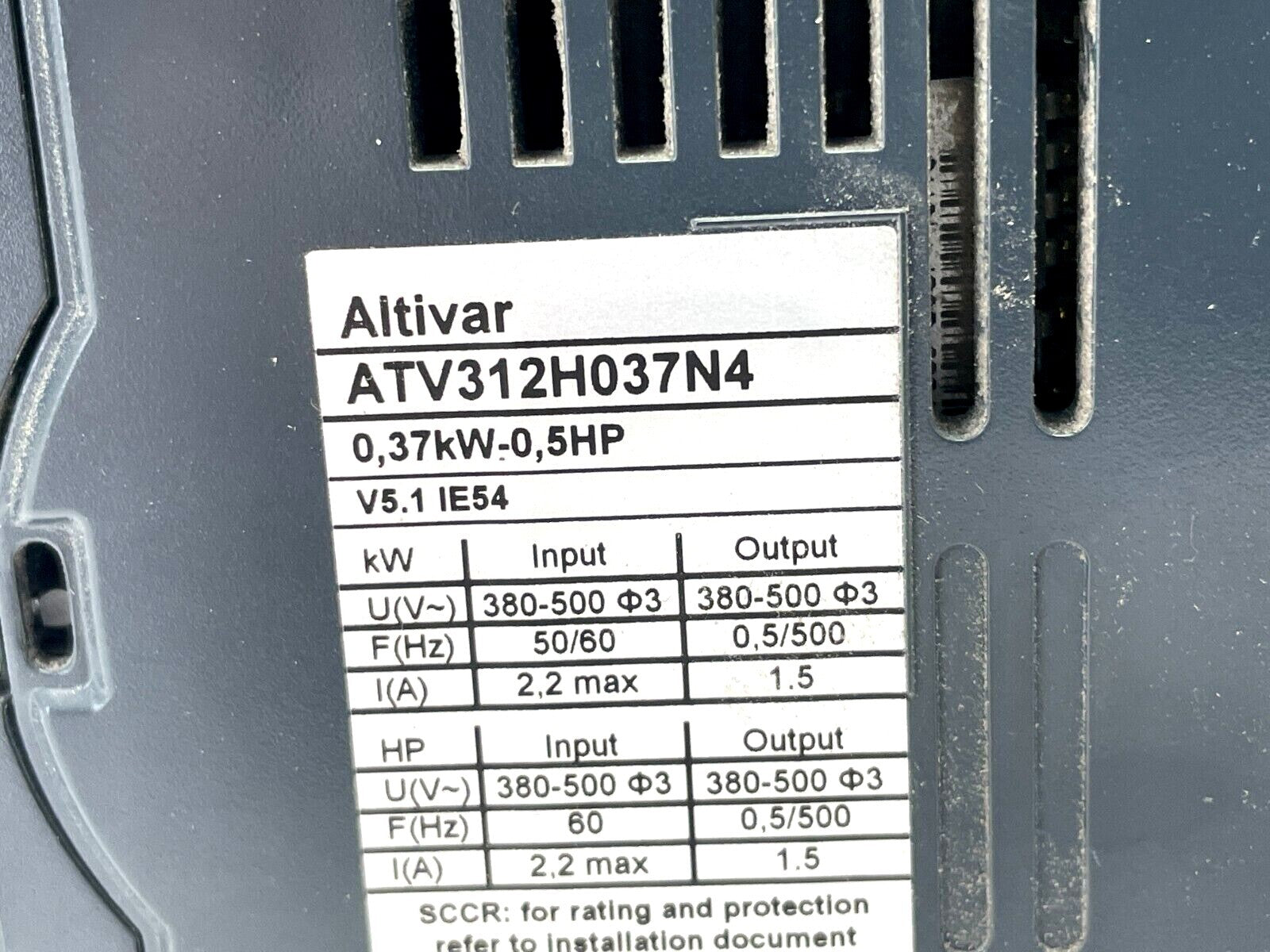 Schneider Electric ATV312H037N4 Variable Speed Drive 3-Phase 0.37kW 1.5kVA 32W - Maverick Industrial Sales