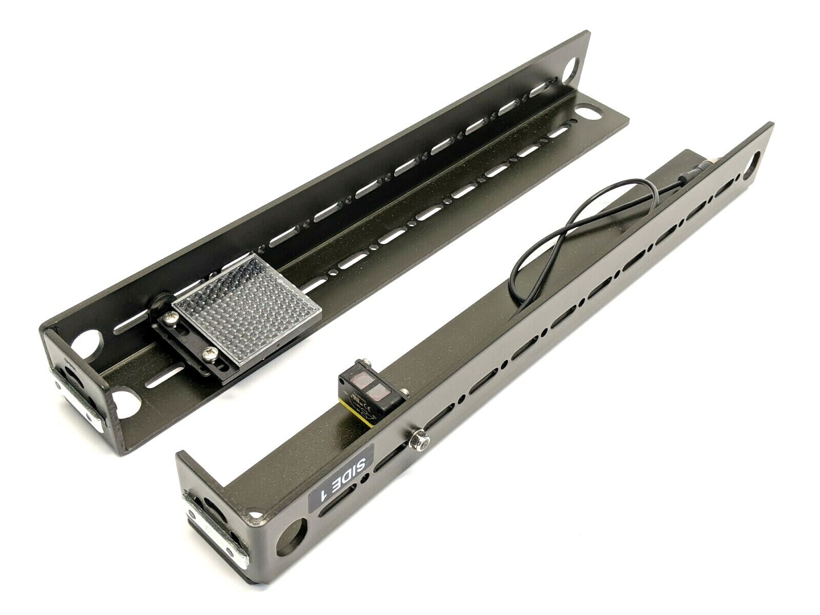 Banner SGSA-MX-LPQ20 Mute Arm Kit 805084 - Maverick Industrial Sales