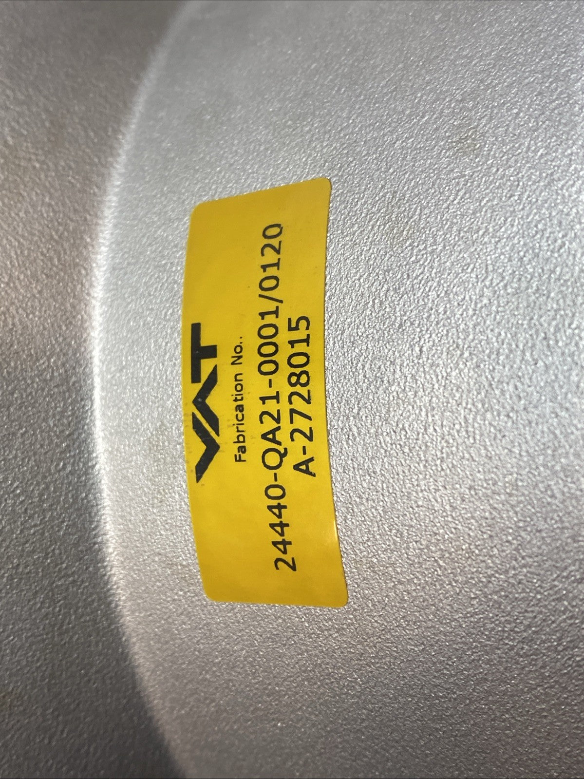 2440-QA21-0001-0120 | VAT Valves HV Angle Valve DN100 ISO-K Pneumatic NC - For parts or not working - Maverick Industrial Sales